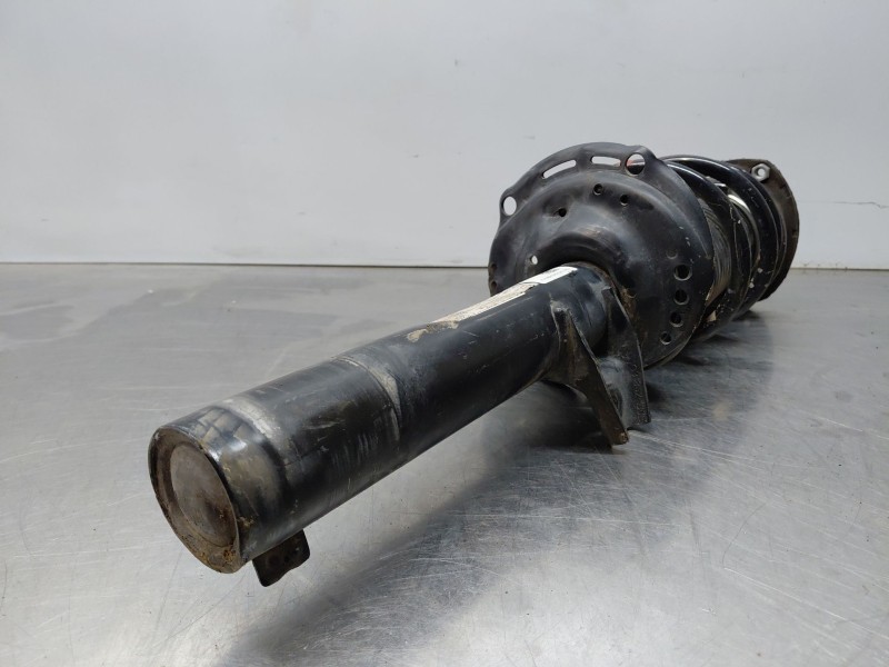 Recambio de amortiguador delantero derecho para volkswagen tiguan (ax1) comfortline referencia OEM IAM 5QF413031BP 5QF412022 