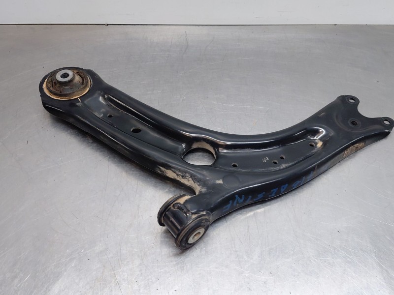 Recambio de brazo suspension inferior delantero izquierdo para volkswagen tiguan (ax1) comfortline referencia OEM IAM 3Q0407151P