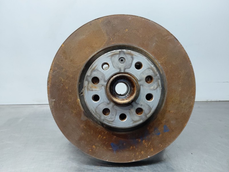 Recambio de mangueta delantera derecha para volkswagen tiguan (ax1) comfortline referencia OEM IAM 5Q0407254C  