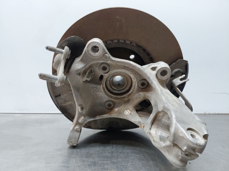 Recambio de mangueta delantera derecha para volkswagen tiguan (ax1) comfortline referencia OEM IAM 5Q0407254C  