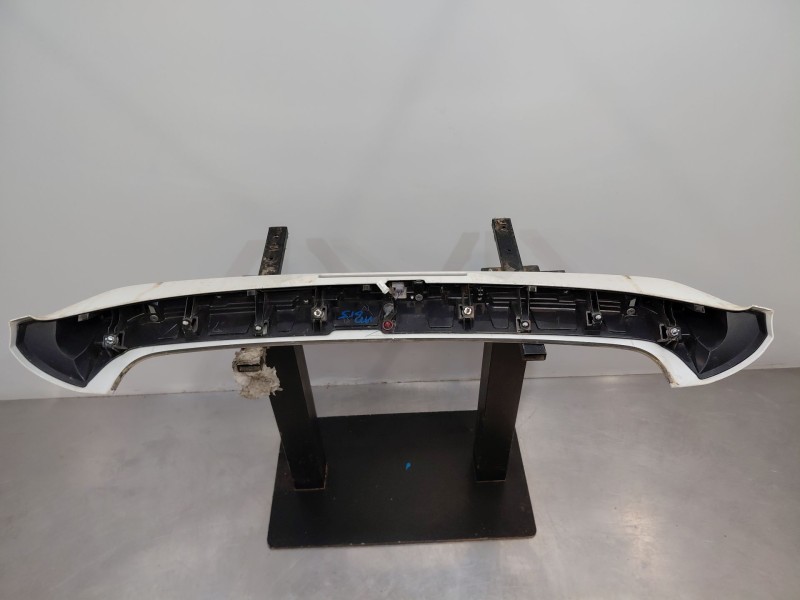 Recambio de aleron trasero para toyota rav 4 advance referencia OEM IAM 7608542903A1  