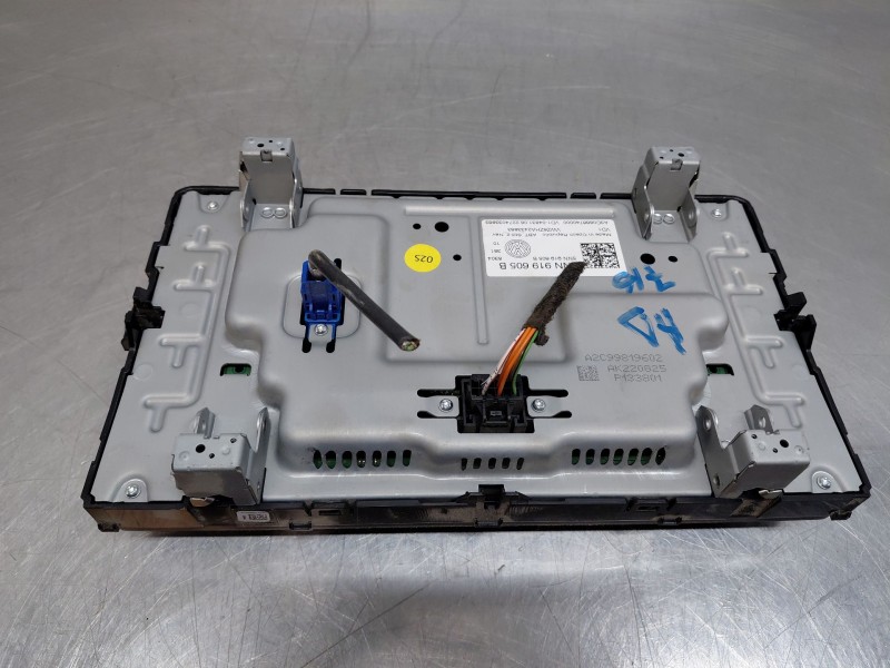Recambio de pantalla multifuncion para volkswagen tiguan (ax1) comfortline referencia OEM IAM 5NN919605B  