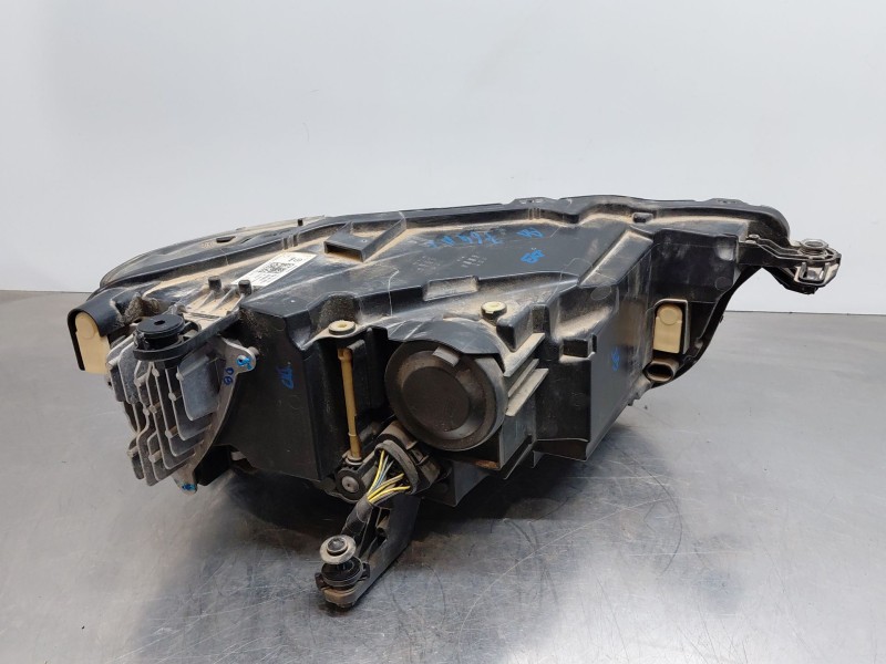 Recambio de faro izquierdo para volkswagen t-roc r-line referencia OEM IAM 2GA941005F  