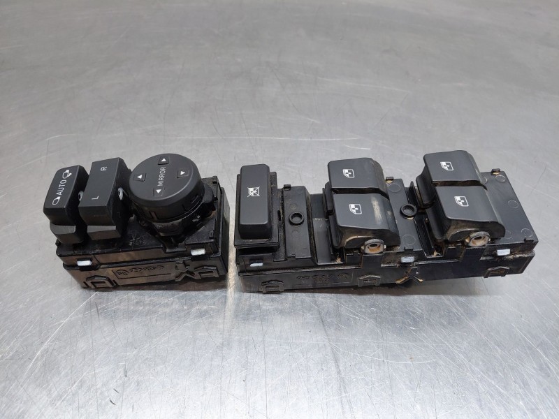 Recambio de mando elevalunas delantero izquierdo para hyundai i30 (pd) style referencia OEM IAM 1K4959857CREH  
