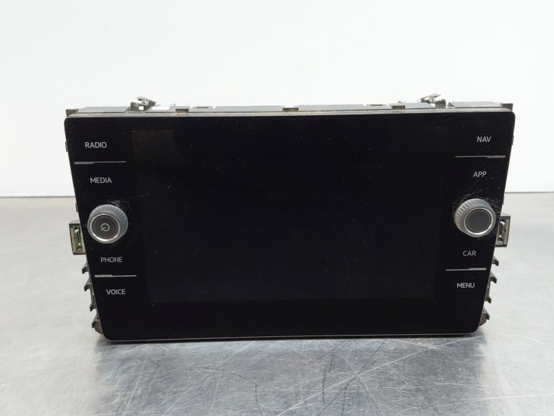 Recambio de pantalla multifuncion para volkswagen t-roc r-line referencia OEM IAM 5NN919605B  