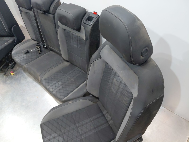 Recambio de juego asientos completo para volkswagen t-roc r-line referencia OEM IAM 2GA881775B 2GA881805EC 2GA881375B