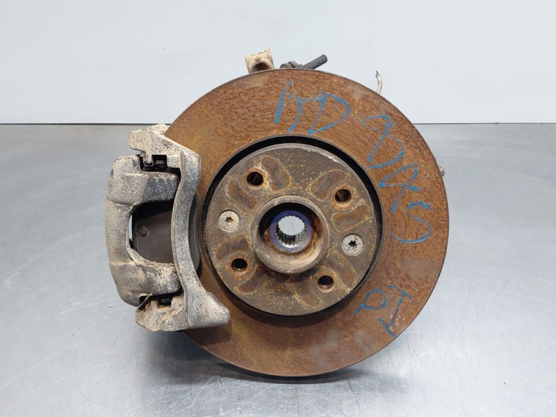 Recambio de mangueta delantera izquierda para dacia sandero iii driving referencia OEM IAM 400110096R  