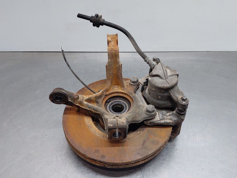 Recambio de mangueta delantera izquierda para dacia sandero iii driving referencia OEM IAM 400110096R  