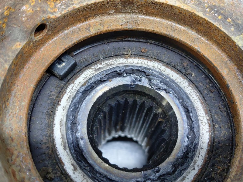 Recambio de mangueta delantera izquierda para dacia sandero iii driving referencia OEM IAM 400110096R  