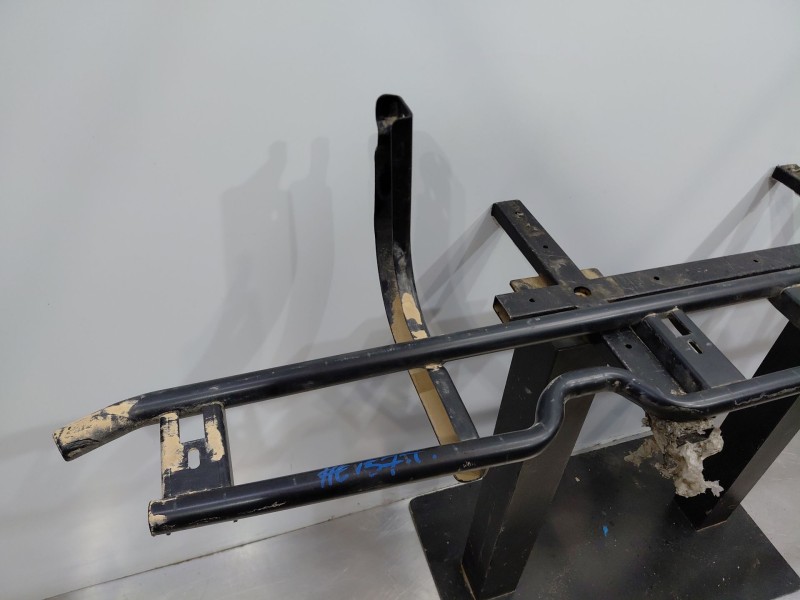 Recambio de refuerzo paragolpes trasero para iveco daily 35s16 35-160 referencia OEM IAM   