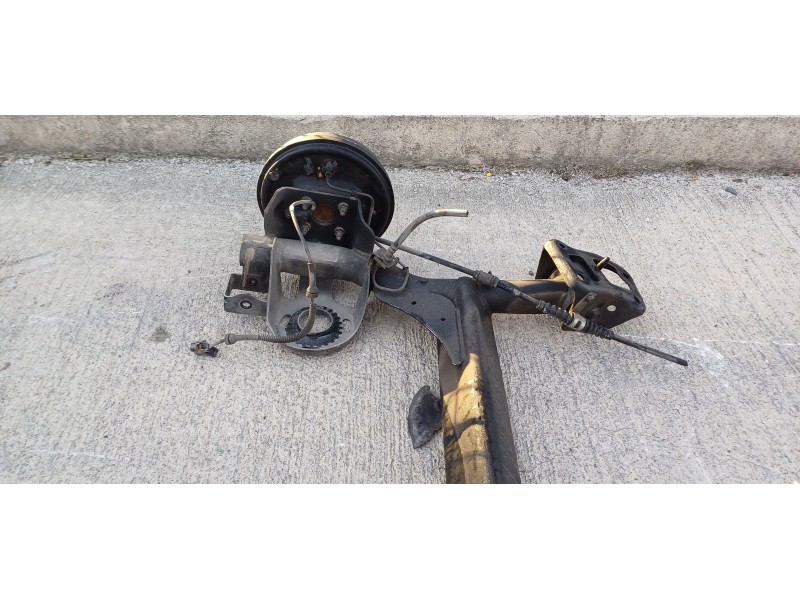 Recambio de puente trasero para chevrolet aveo lt referencia OEM IAM 96653128  