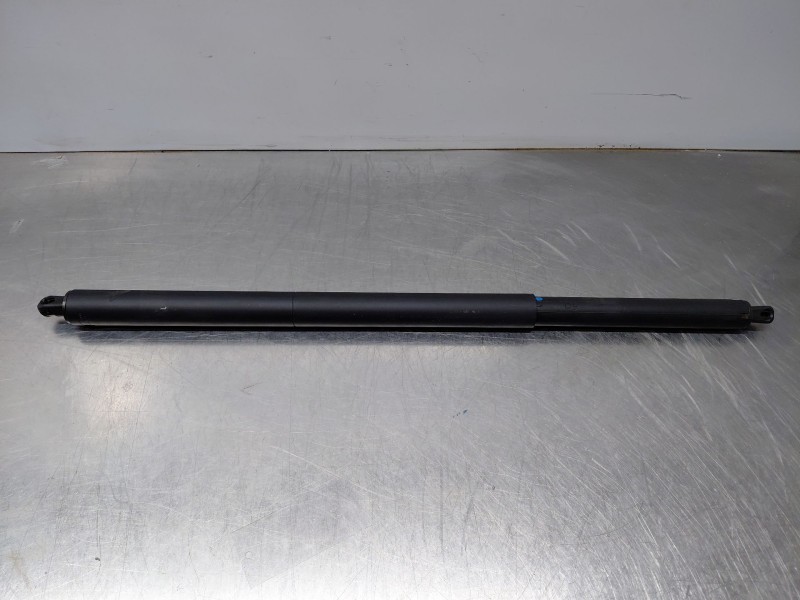 Recambio de amortiguadores maletero / porton para mercedes-benz clase gla (w156) 200 d referencia OEM IAM   