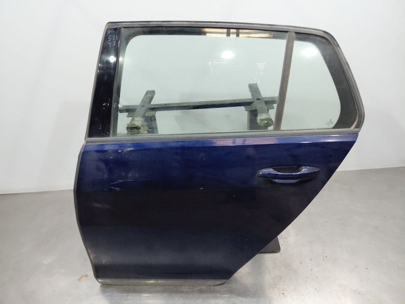 Recambio de puerta trasera izquierda para volkswagen golf vii lim. (bq1) bluemotion referencia OEM IAM 5G4833055AD 5G4833055AC 