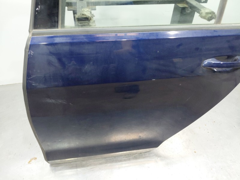 Recambio de puerta trasera izquierda para volkswagen golf vii lim. (bq1) bluemotion referencia OEM IAM 5G4833055AD 5G4833055AC 
