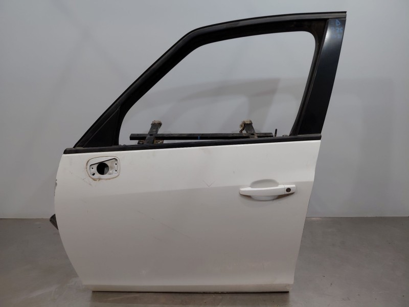 Recambio de puerta delantera izquierda para opel zafira tourer selective referencia OEM IAM 13355178  