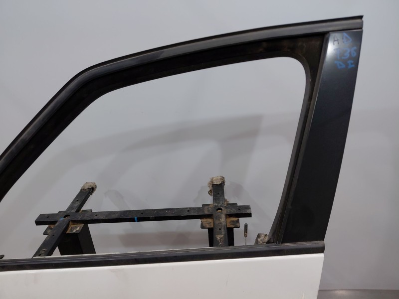 Recambio de puerta delantera izquierda para opel zafira tourer selective referencia OEM IAM 13355178  