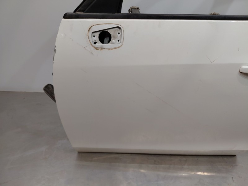Recambio de puerta delantera izquierda para opel zafira tourer selective referencia OEM IAM 13355178  