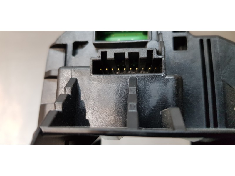 Recambio de mando multifuncion para volvo v40 basis referencia OEM IAM 31343021  