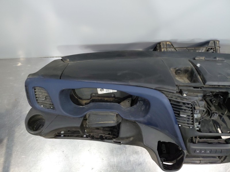 Recambio de salpicadero para iveco daily 35s16 35-160 referencia OEM IAM   