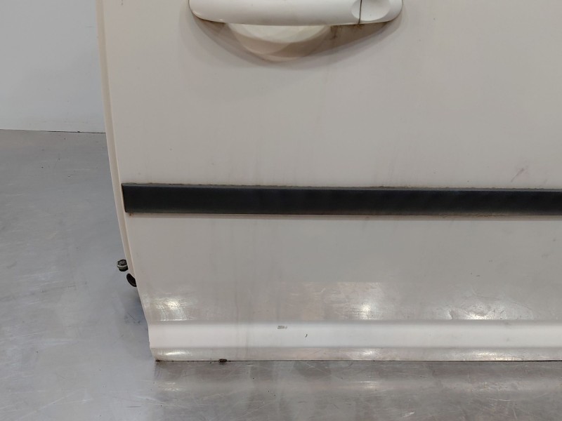 Recambio de puerta lateral corredera izquierda para volkswagen caddy ka/kb (2c) monospace referencia OEM IAM   
