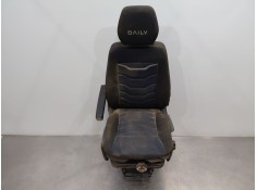 Recambio de asiento delantero izquierdo para iveco daily 35s16 35-160 referencia OEM IAM 5802232896  