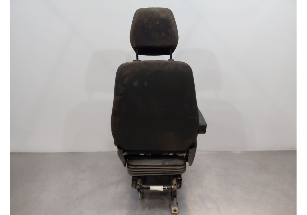 Recambio de asiento delantero izquierdo para iveco daily 35s16 35-160 referencia OEM IAM 5802232896  