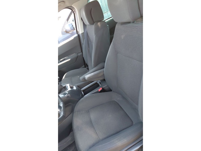 peugeot 5008 (0u_, 0e_) del año 2014