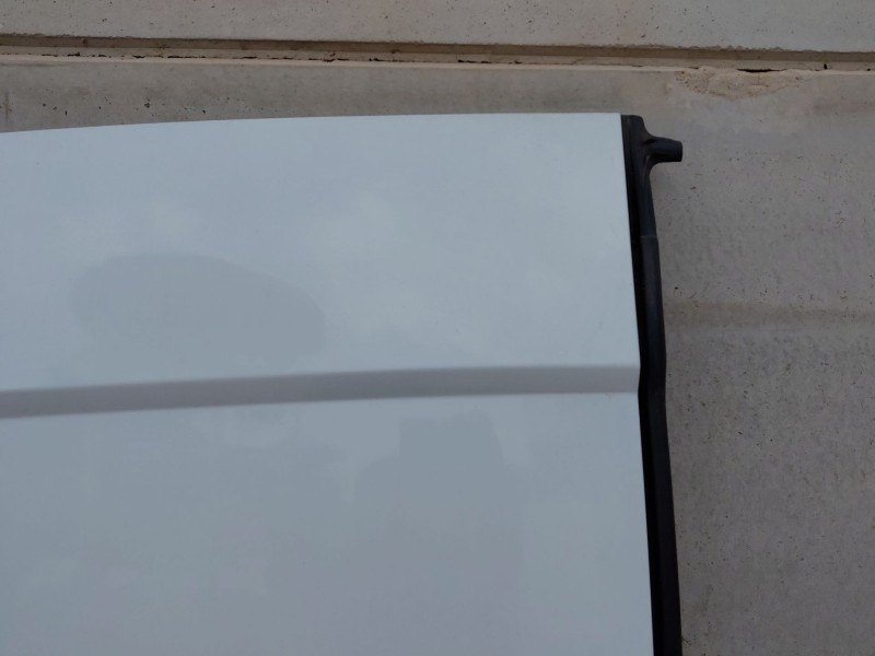 Recambio de puerta trasera izquierda para iveco daily 35s16 35-160 referencia OEM IAM   