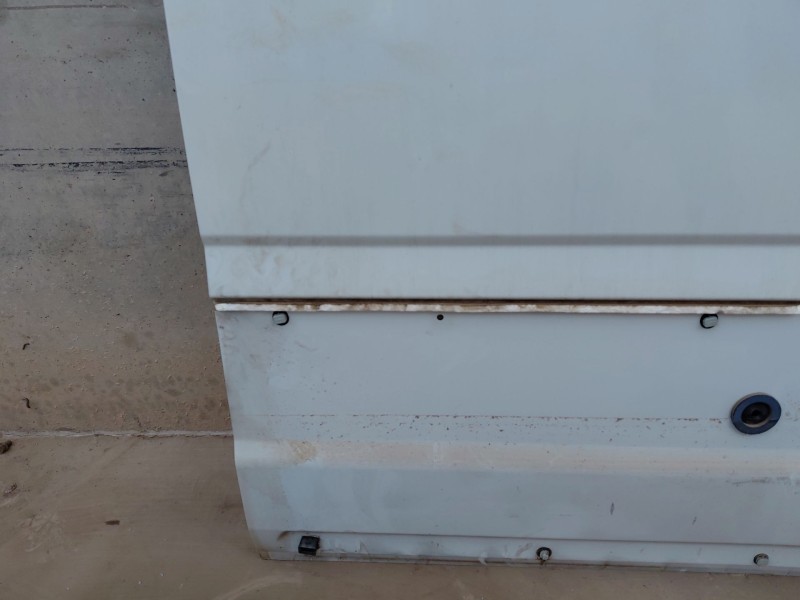 Recambio de puerta lateral corredera derecha para iveco daily 35s16 35-160 referencia OEM IAM   