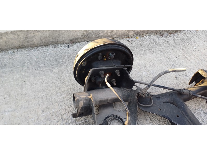 Recambio de puente trasero para chevrolet aveo lt referencia OEM IAM 96653128  