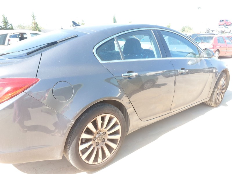 opel insignia a sports tourer (g09) del año 2011