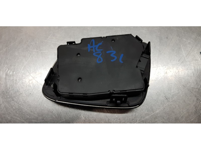 Recambio de interruptor para mercedes clase clk (w208) coupe 320 (208.365) referencia OEM IAM A2088204410  