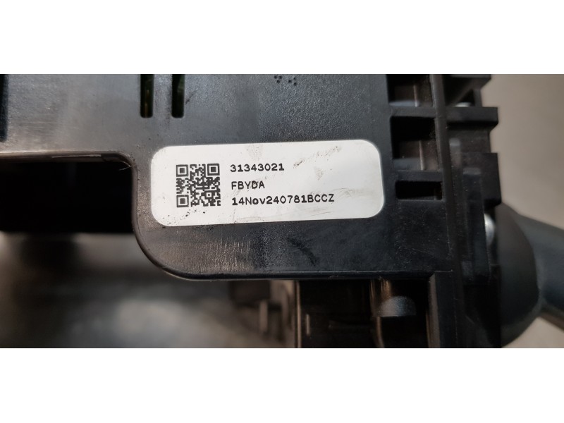 Recambio de mando multifuncion para volvo v40 basis referencia OEM IAM 31343021  