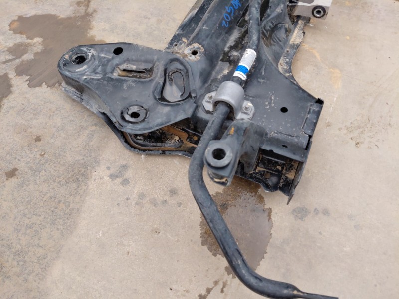 Recambio de puente delantero para peugeot 208 (p2) active pack referencia OEM IAM 9835181580  