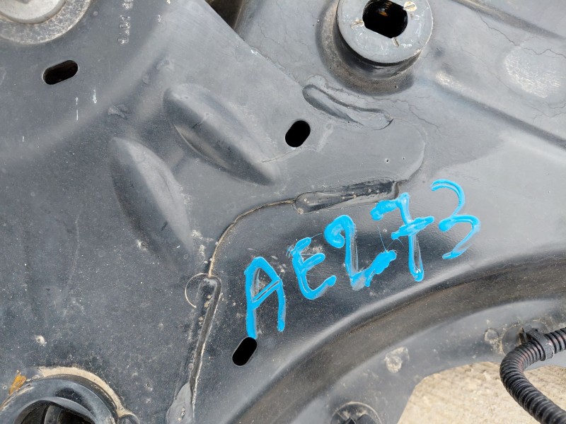 Recambio de puente delantero para peugeot 308 sw allure referencia OEM IAM 9677071880  