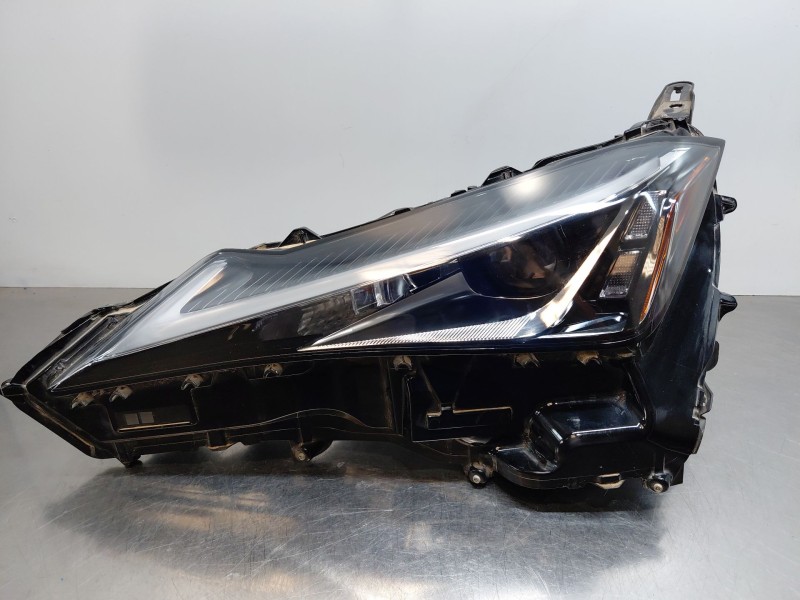 Recambio de faro izquierdo para lexus ux (za10) essence referencia OEM IAM 8118576241  