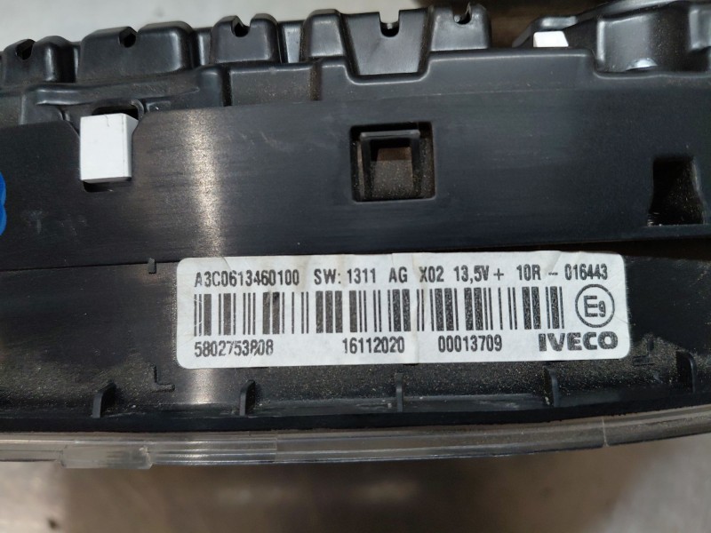 Recambio de cuadro instrumentos para iveco daily 35s16 35-160 referencia OEM IAM   