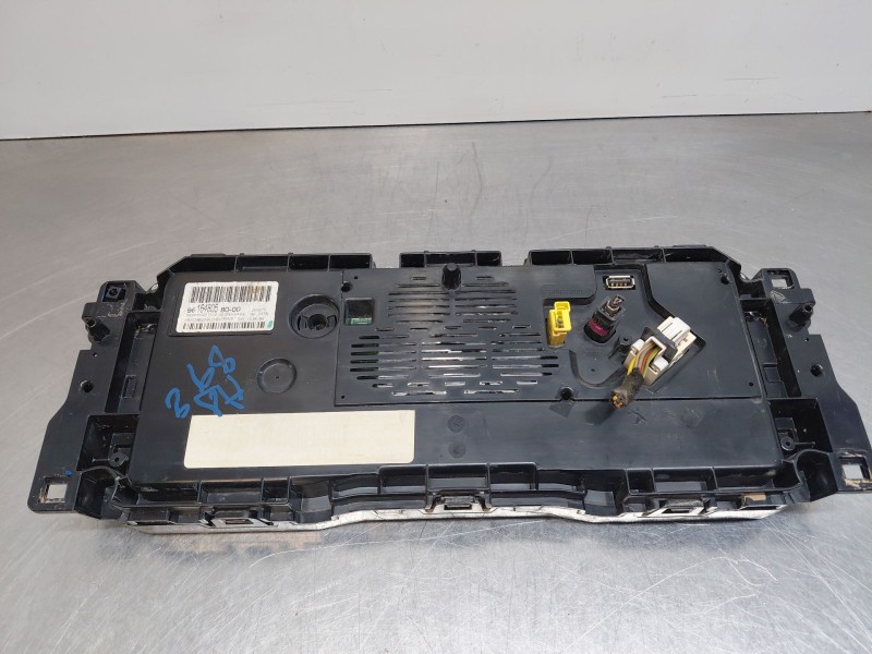 Recambio de cuadro instrumentos para peugeot 508 active referencia OEM IAM 9816480580  