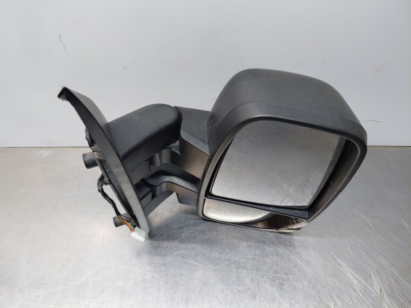 Recambio de retrovisor derecho para iveco daily 35s16 35-160 referencia OEM IAM   