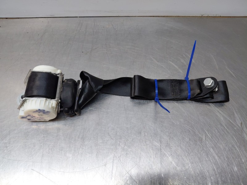 Recambio de cinturon seguridad delantero derecho para iveco daily 35s16 35-160 referencia OEM IAM   