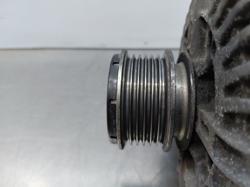 Recambio de alternador para audi a4 b7 (8ec) 2.0 tfsi quattro referencia OEM IAM 06F903023F 06F903023H 