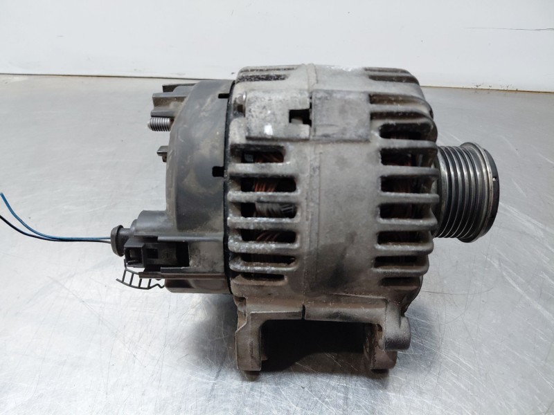Recambio de alternador para audi a4 b7 (8ec) 2.0 tfsi quattro referencia OEM IAM 06F903023F 06F903023H 