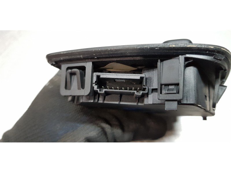 Recambio de interruptor para mercedes clase clk (w208) coupe 320 (208.365) referencia OEM IAM A2088204410  