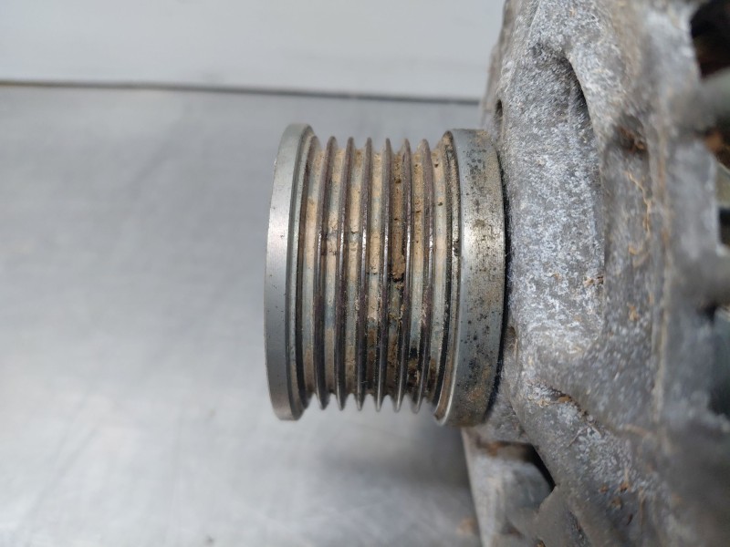 Recambio de alternador para iveco daily 35s16 35-160 referencia OEM IAM   