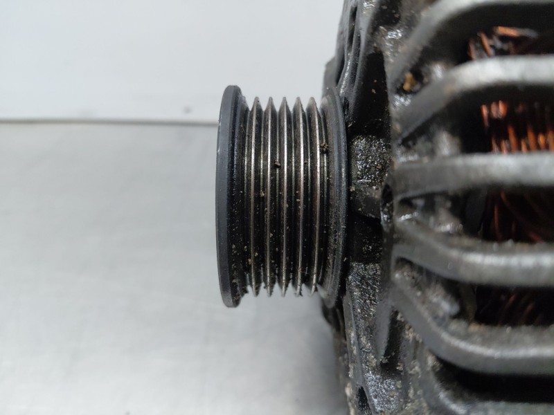 Recambio de alternador para bmw 3 (e90) 318 d referencia OEM IAM 12317521178 7802471AI03 