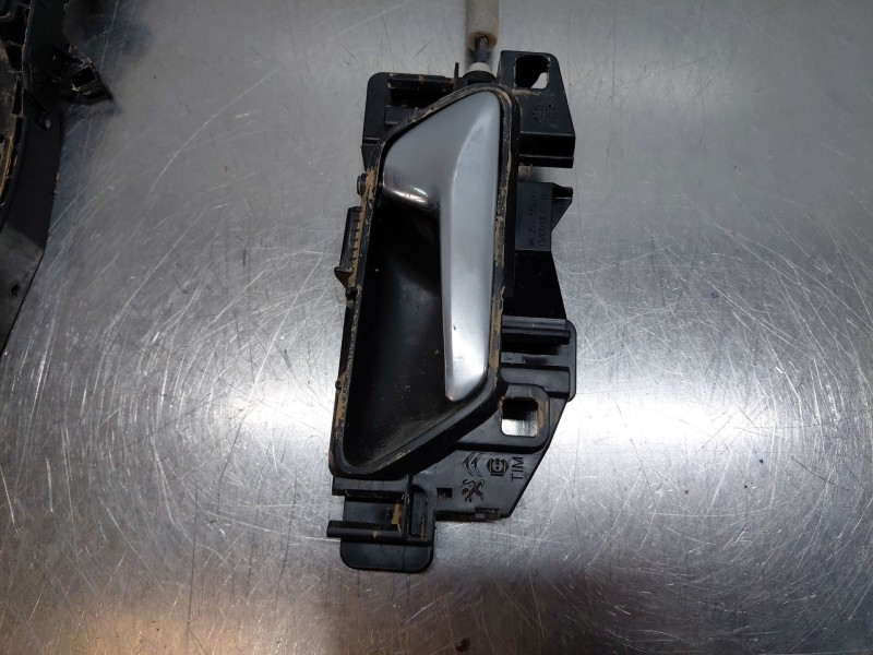 Recambio de cerradura puerta trasera derecha para peugeot 508 active referencia OEM IAM 9813149580  