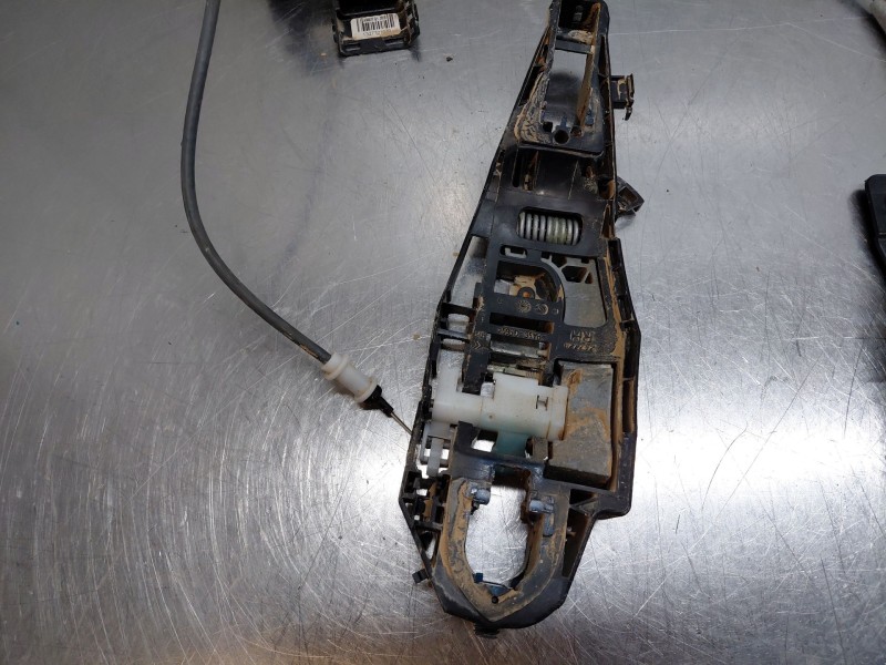 Recambio de cerradura puerta trasera derecha para peugeot 508 active referencia OEM IAM 9813149580  