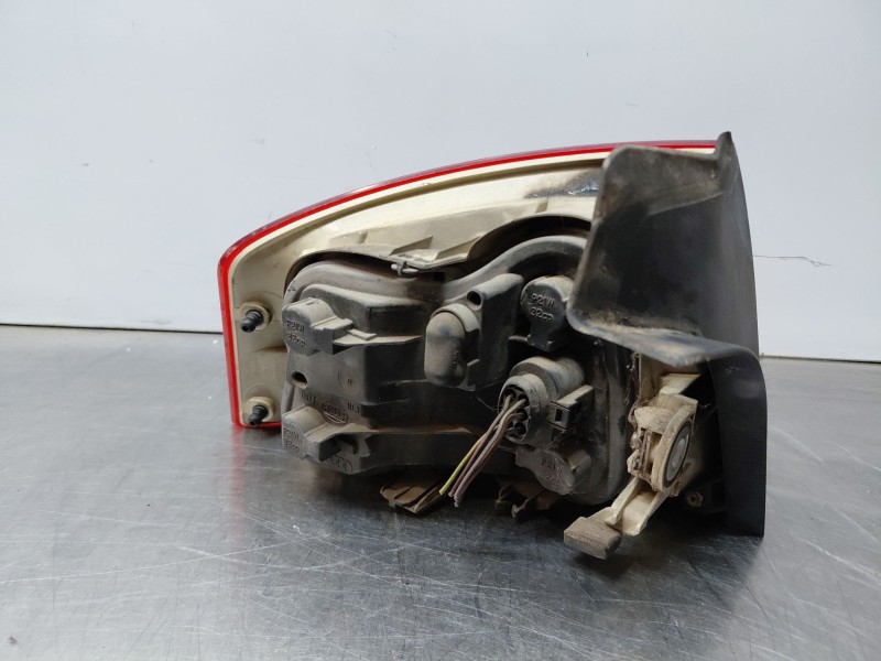 Recambio de piloto trasero derecho para audi a4 b7 (8ec) 2.0 tfsi quattro referencia OEM IAM 8E5945096  