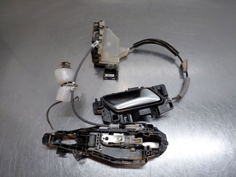 Recambio de cerradura puerta delantera derecha para peugeot 508 active referencia OEM IAM 9816520280  