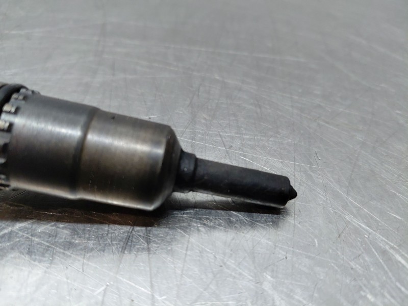 Recambio de inyector para audi a4 b7 (8ec) 2.0 tfsi quattro referencia OEM IAM 03G130073G  